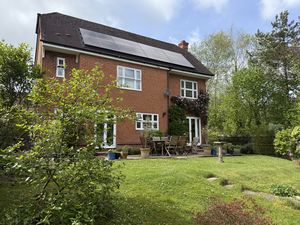 Photo 27- click for photo gallery